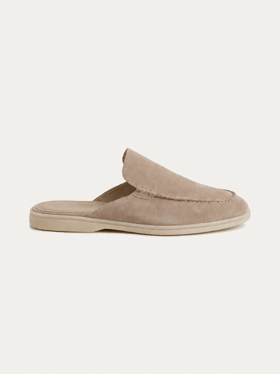 The Yacht Mule — Pietra